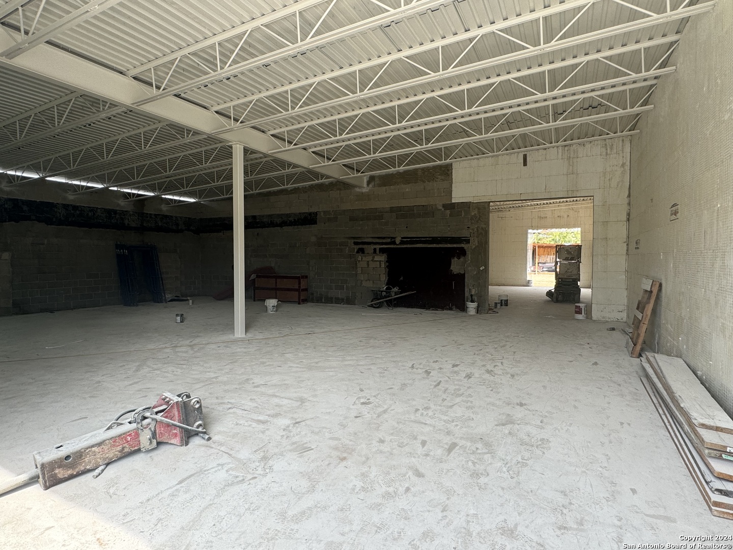 5625 Babcock San Antonio TX 78240