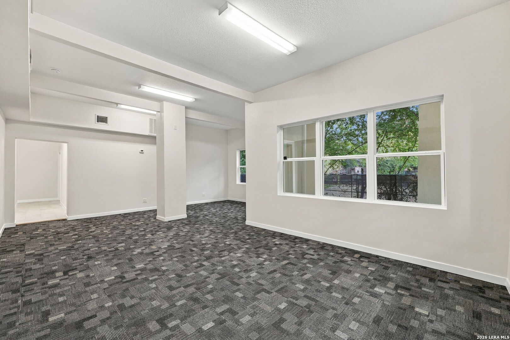 125 N San Marcos San Antonio TX 78207