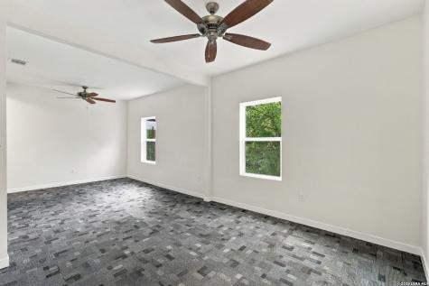 125 N San Marcos San Antonio TX 78207