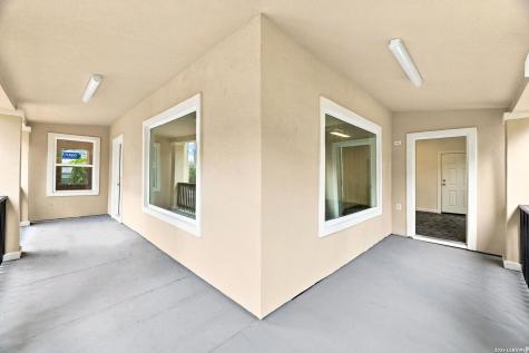 125 N San Marcos San Antonio TX 78207