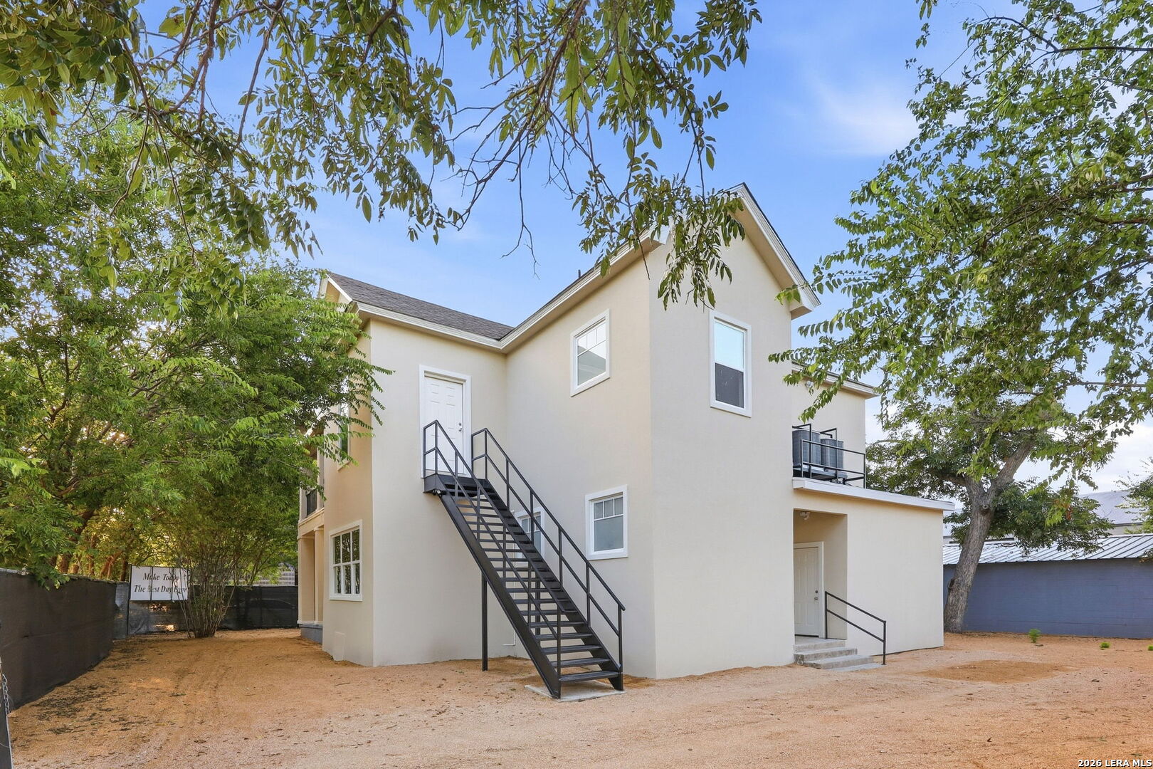 125 N San Marcos San Antonio TX 78207