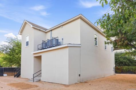 125 N San Marcos San Antonio TX 78207