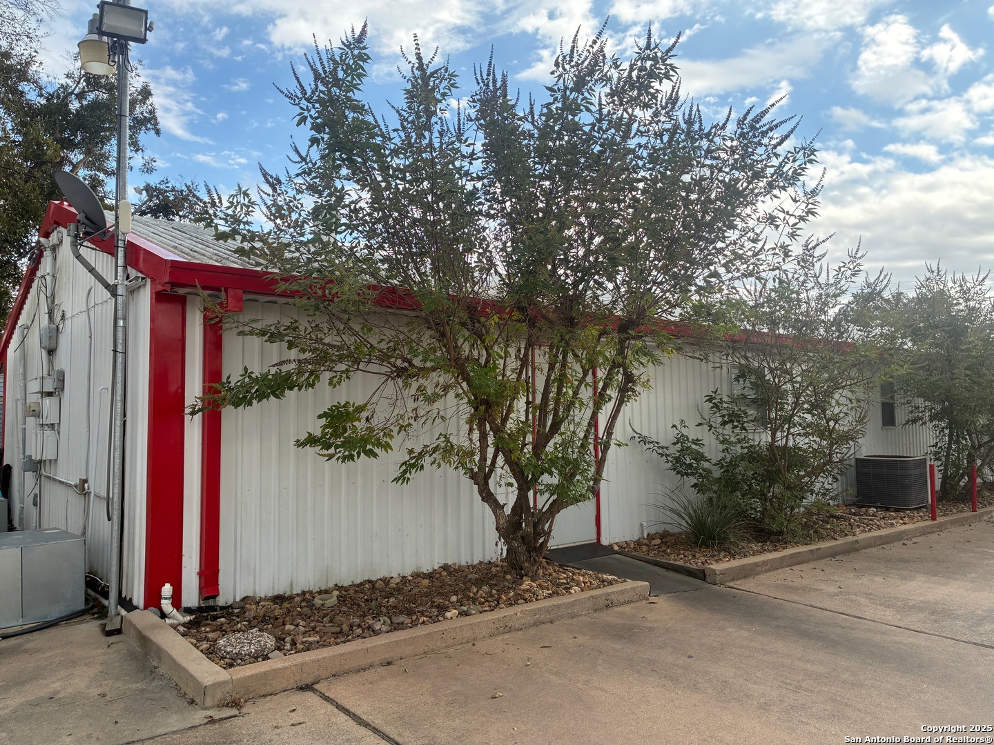 836 Walnut Street Columbus TX 78934