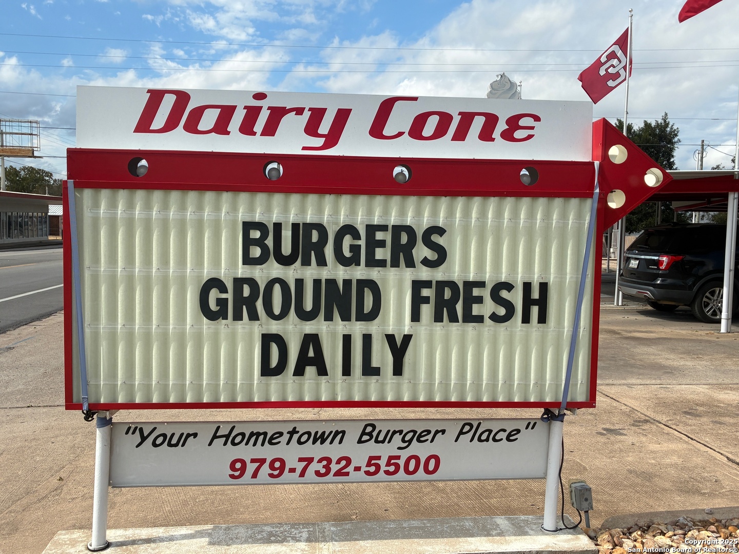 836 Walnut Street Columbus TX 78934