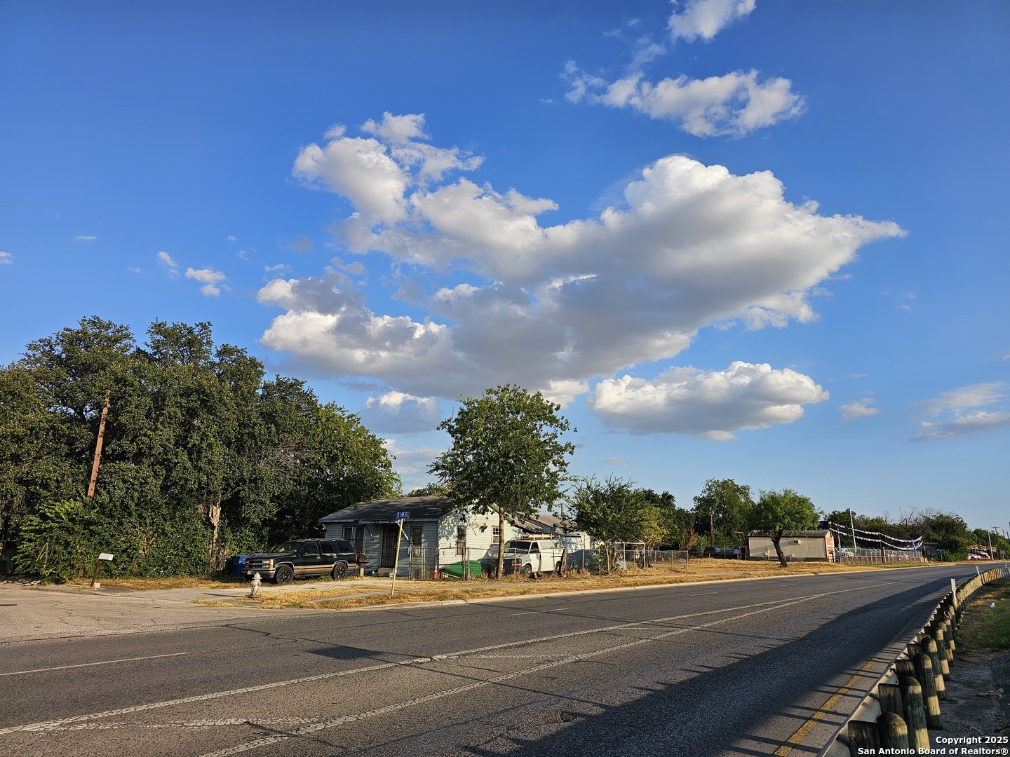 178 Sims San Antonio TX 78214