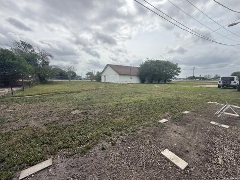 7555 Rigsby China Grove TX 78263