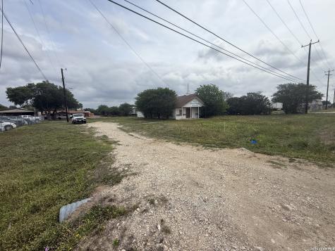 7555 Rigsby China Grove TX 78263