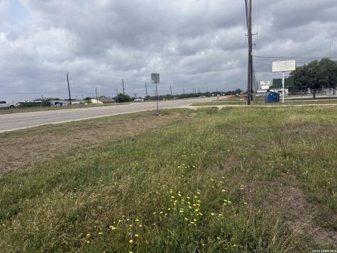 7555 Rigsby China Grove TX 78263