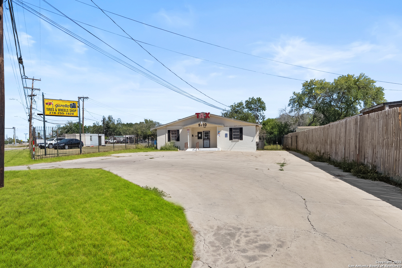 5710 Old Pearsall San Antonio TX 78242
