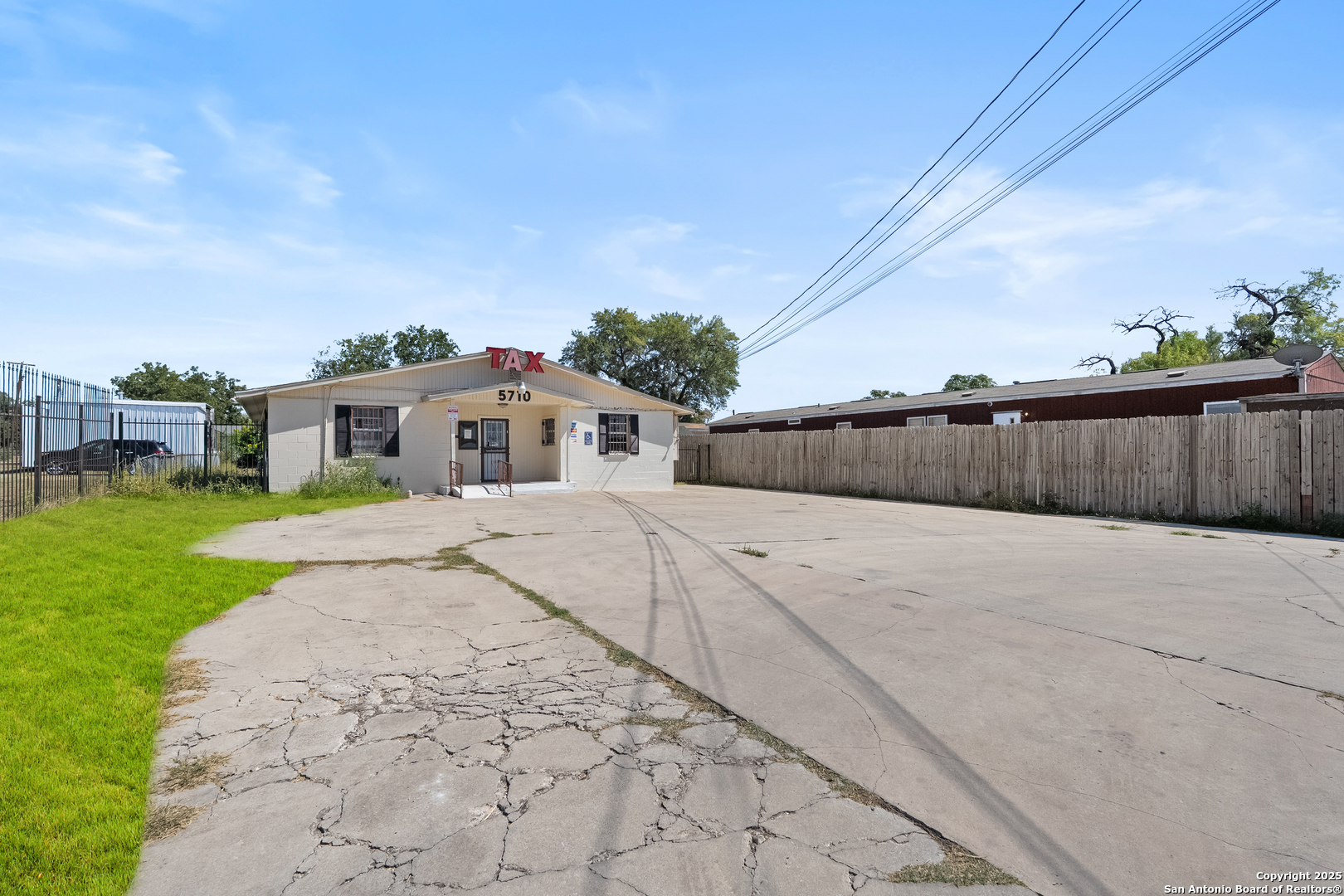 5710 Old Pearsall San Antonio TX 78242