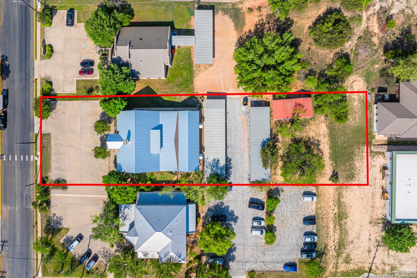 204 W Windcrest Drive Fredericksburg TX 78624