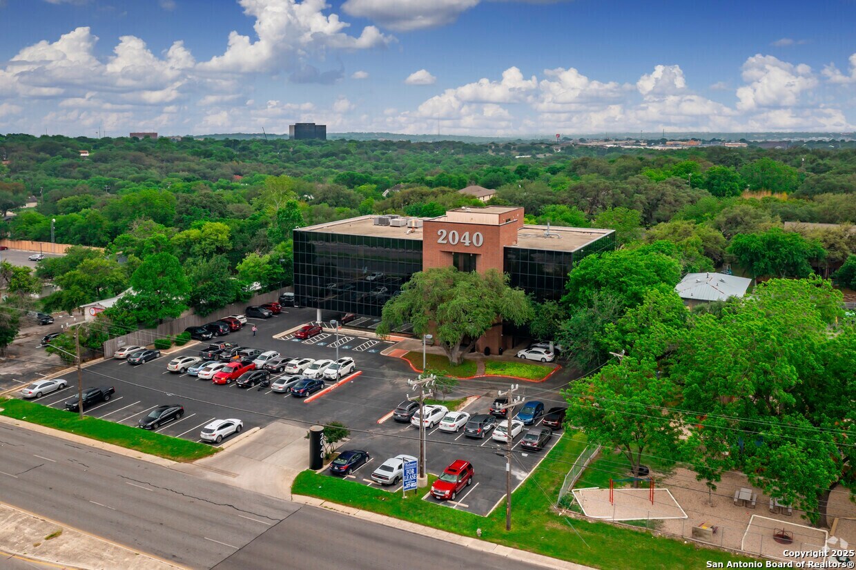 2040 Babcock San Antonio TX 78229