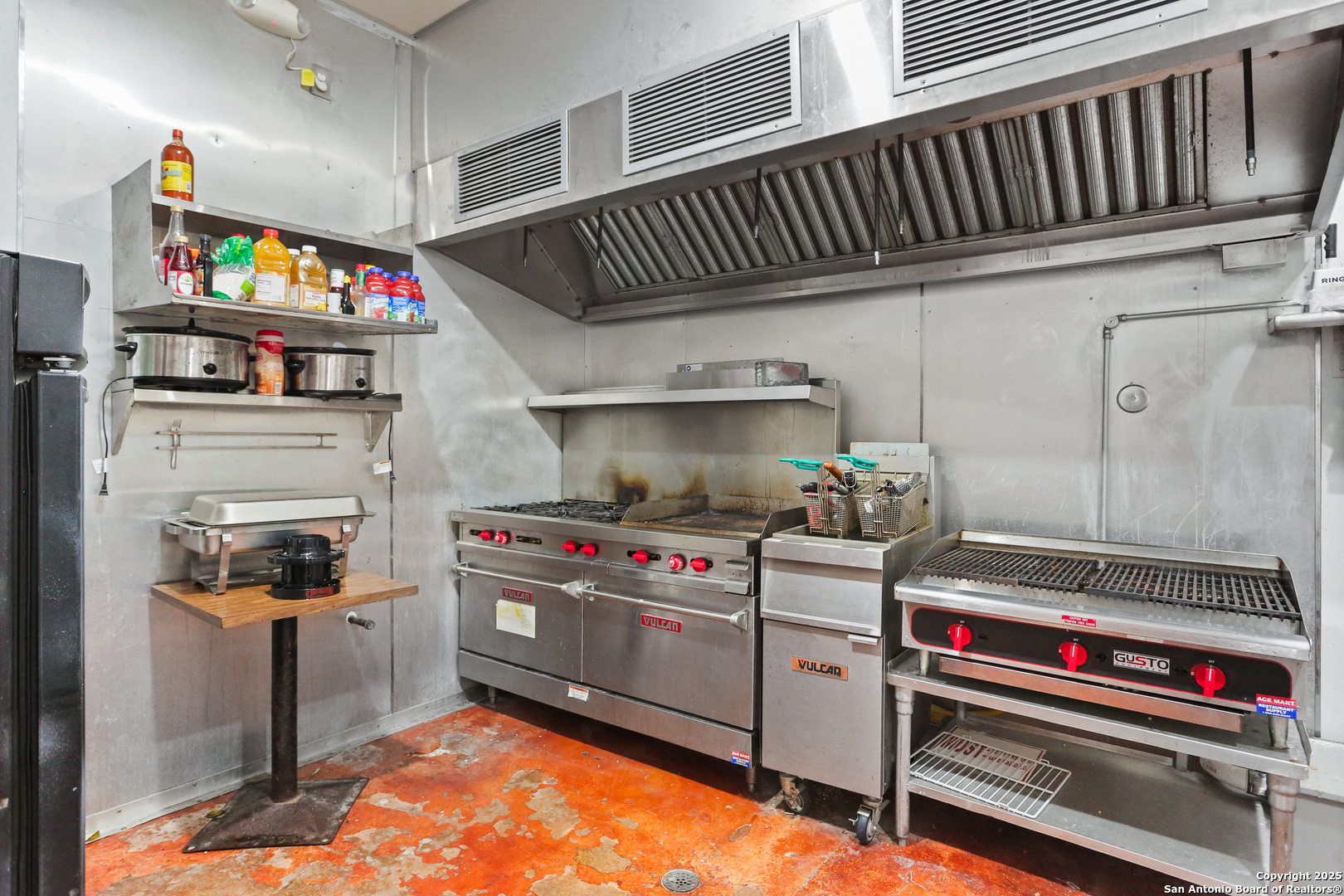 734 Cantrell San Antonio TX 78221