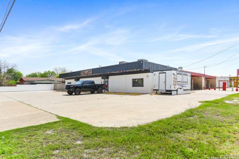 734 Cantrell San Antonio TX 78221