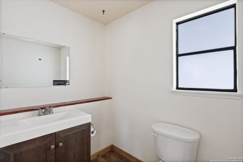 214 Edmonds Avenue Johnson City TX 78636