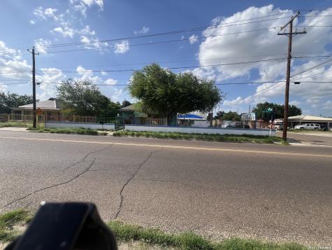 1920 Corpus Christi Street Laredo TX 78043