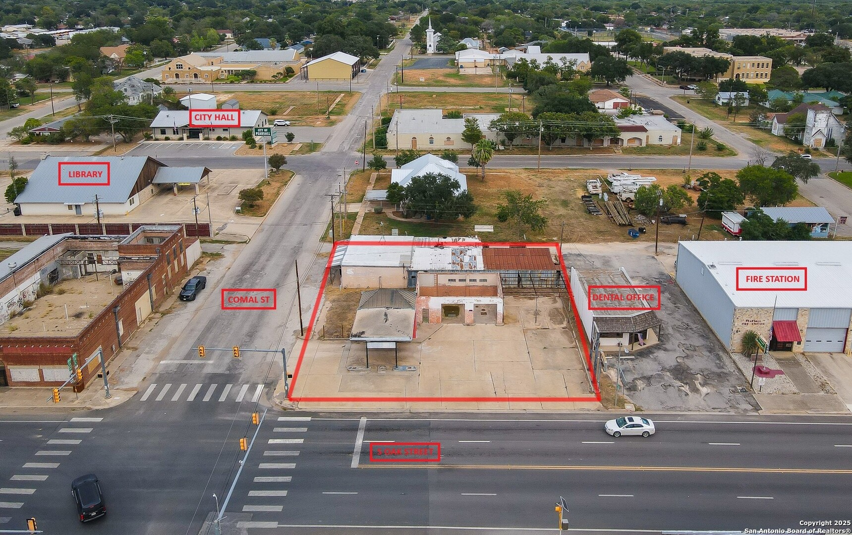 308 S Oak Pearsall TX 78061
