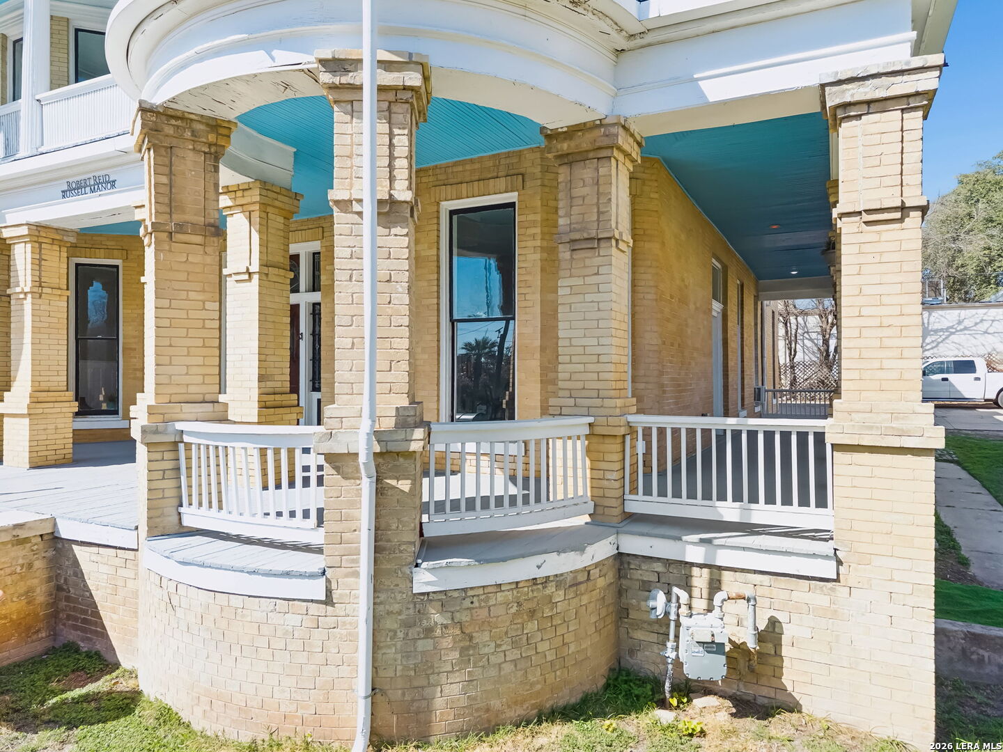 339 W Woodlawn Avenue San Antonio TX 78212