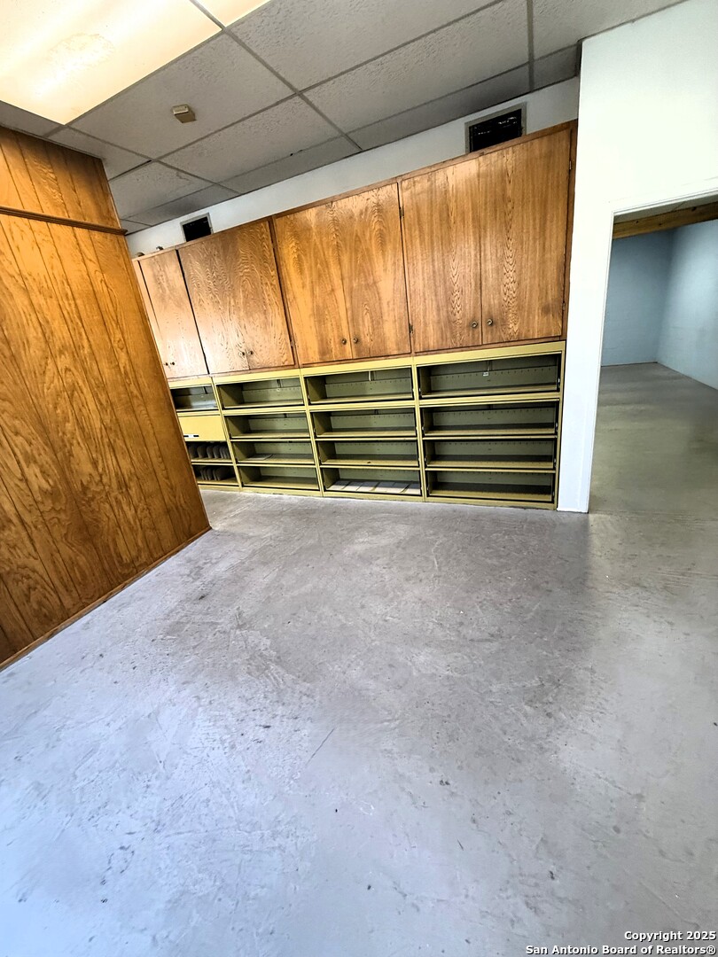 6615 S Flores San Antonio TX 78214