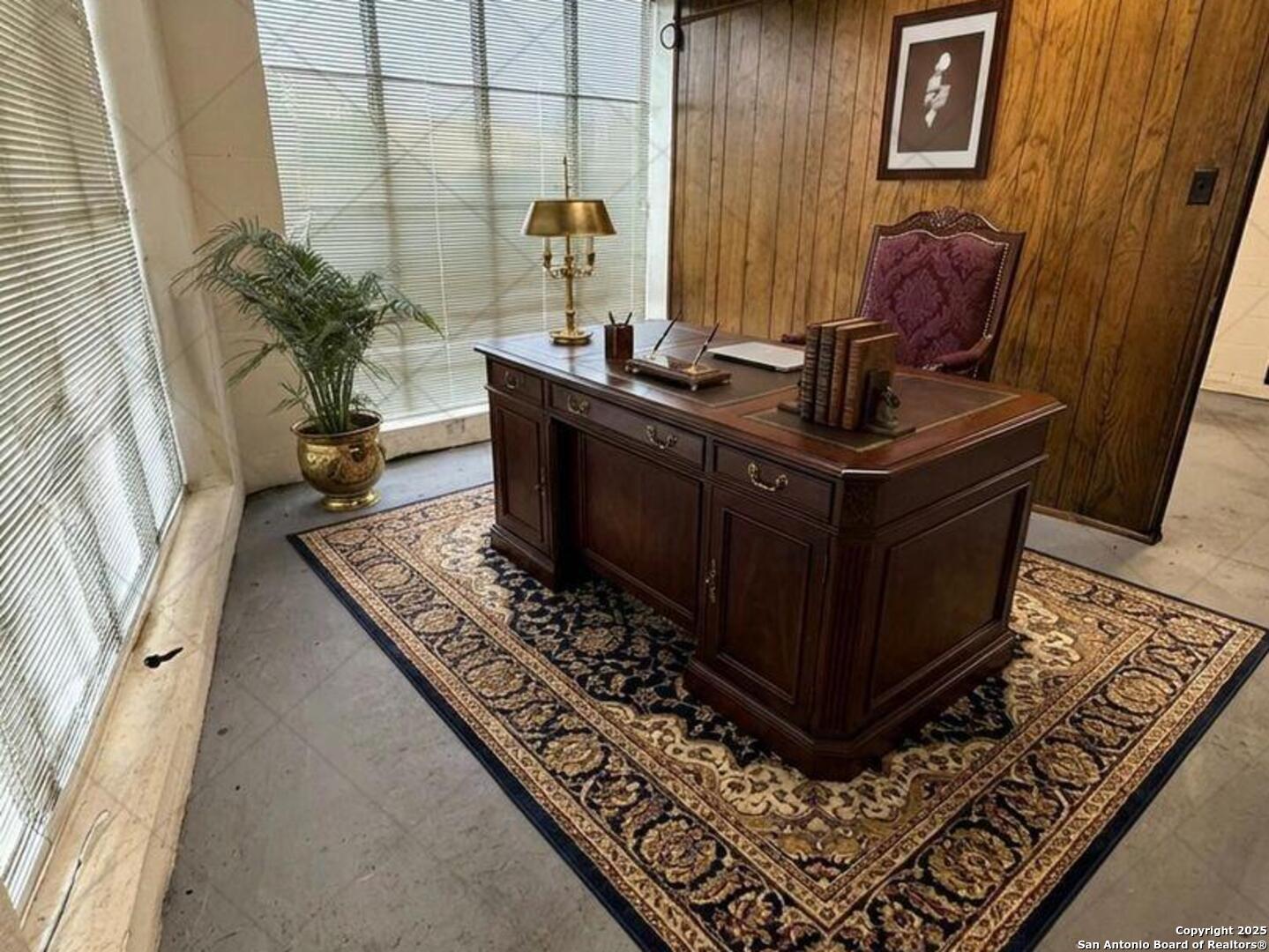 6615 S Flores San Antonio TX 78214