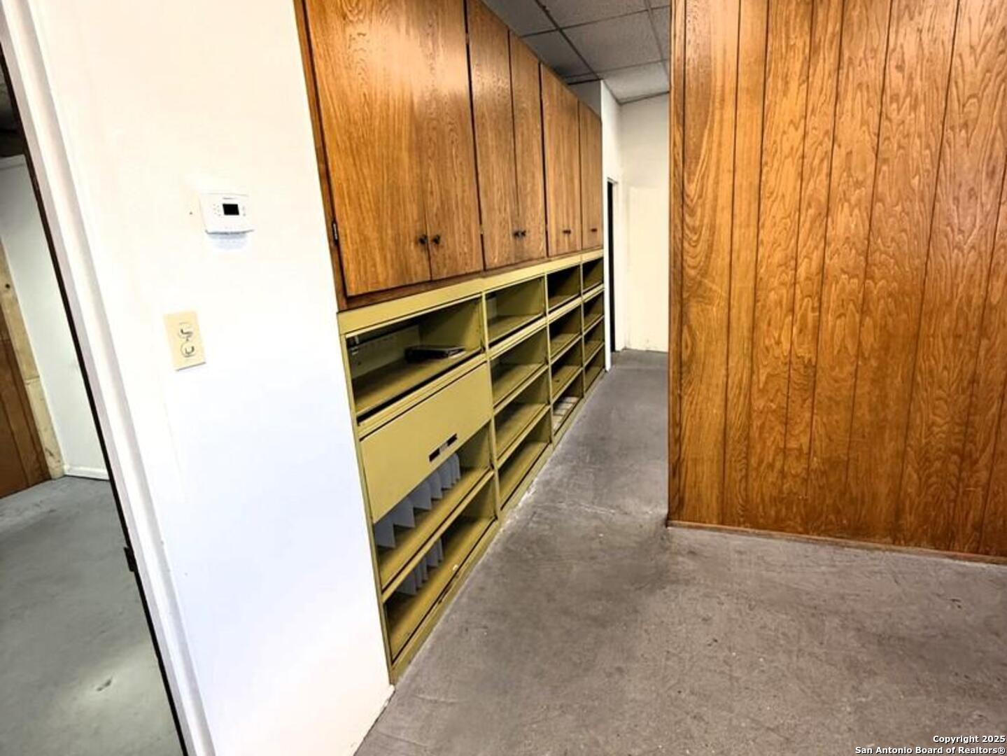 6615 S Flores San Antonio TX 78214