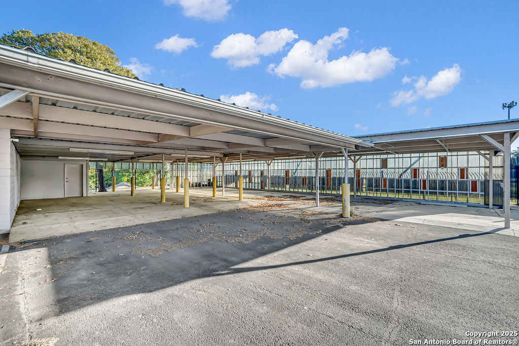 931 Basse San Antonio TX 78212