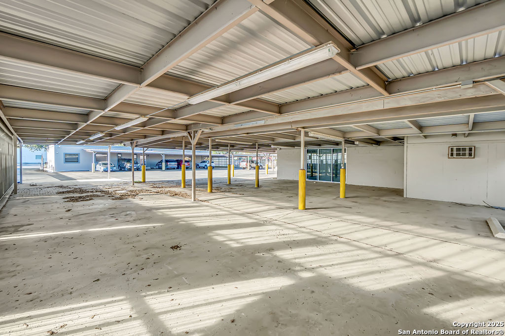 931 Basse San Antonio TX 78212