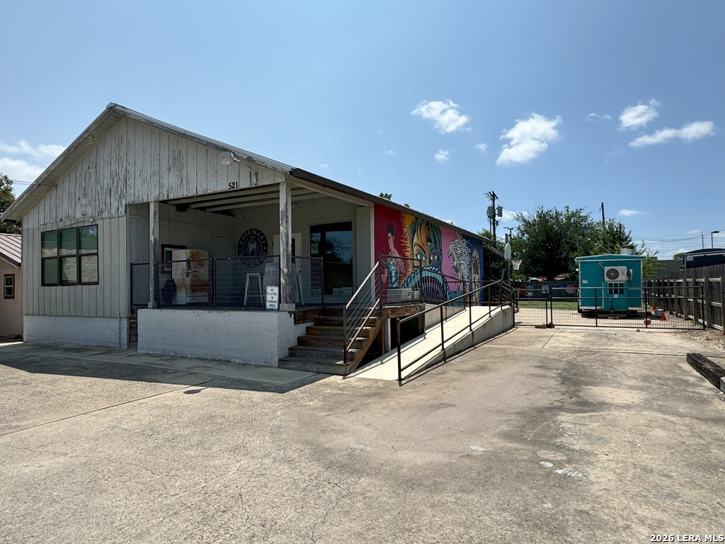 601 Clay Street Kerrville TX 78028