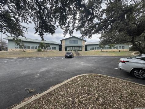 116 N Kestrel Spring Branch TX 78070