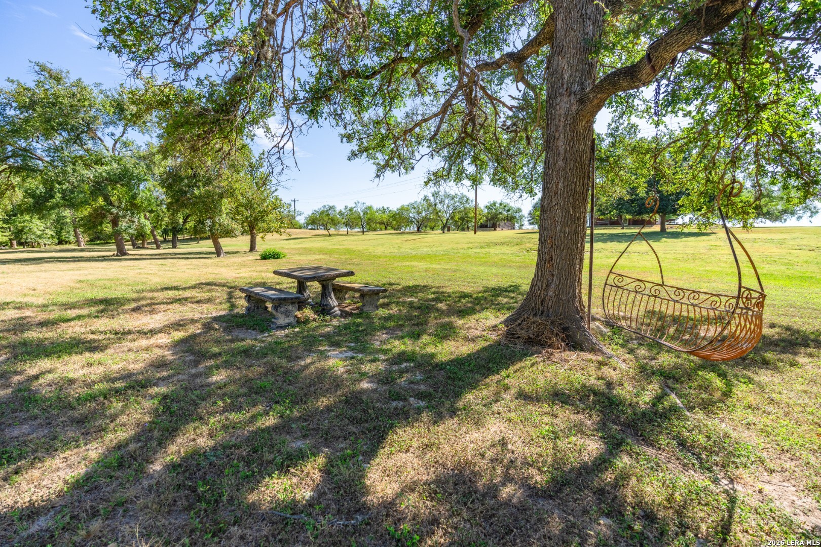 28 Pvt Road 3855 Utopia TX 78884