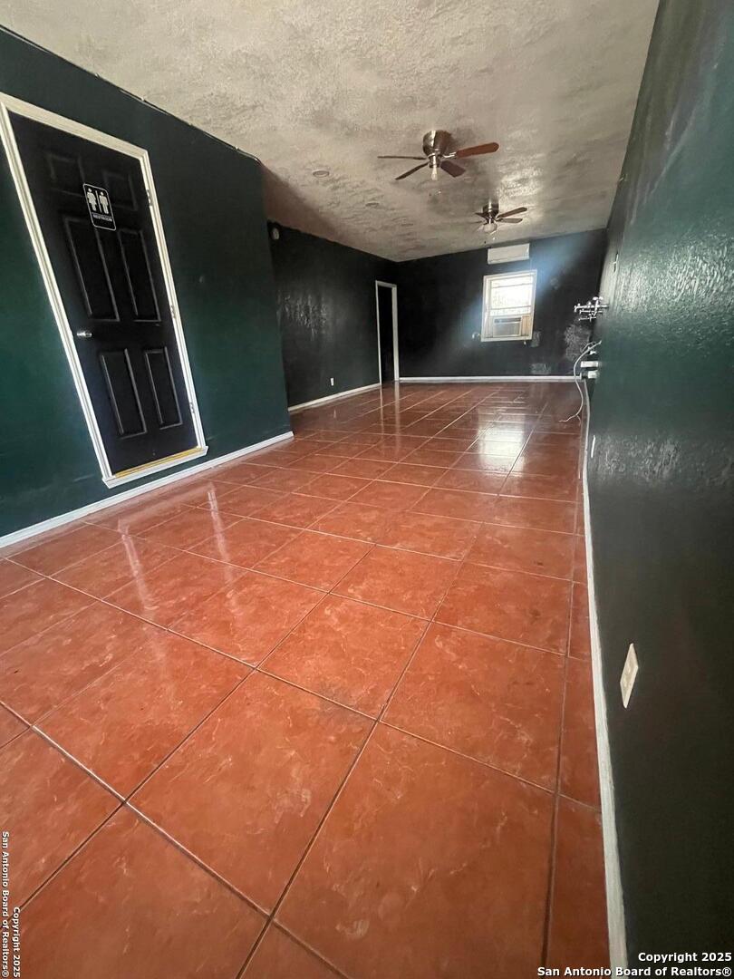 642 S. Presa San Antonio TX 78210