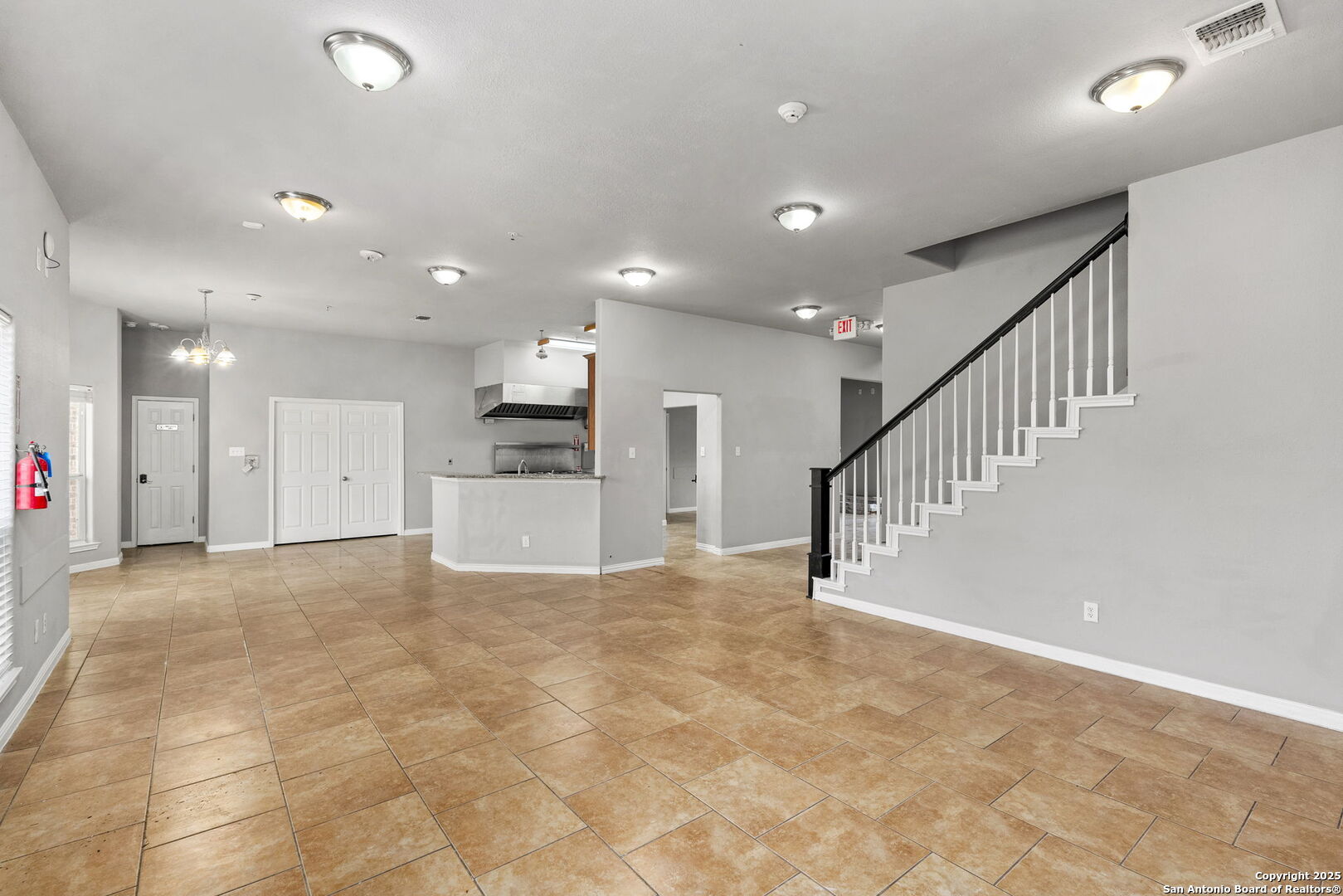 17606 Tucker Place San Antonio TX 78221