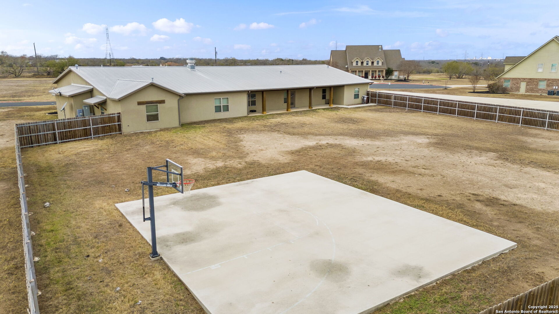 17606 Tucker Place San Antonio TX 78221