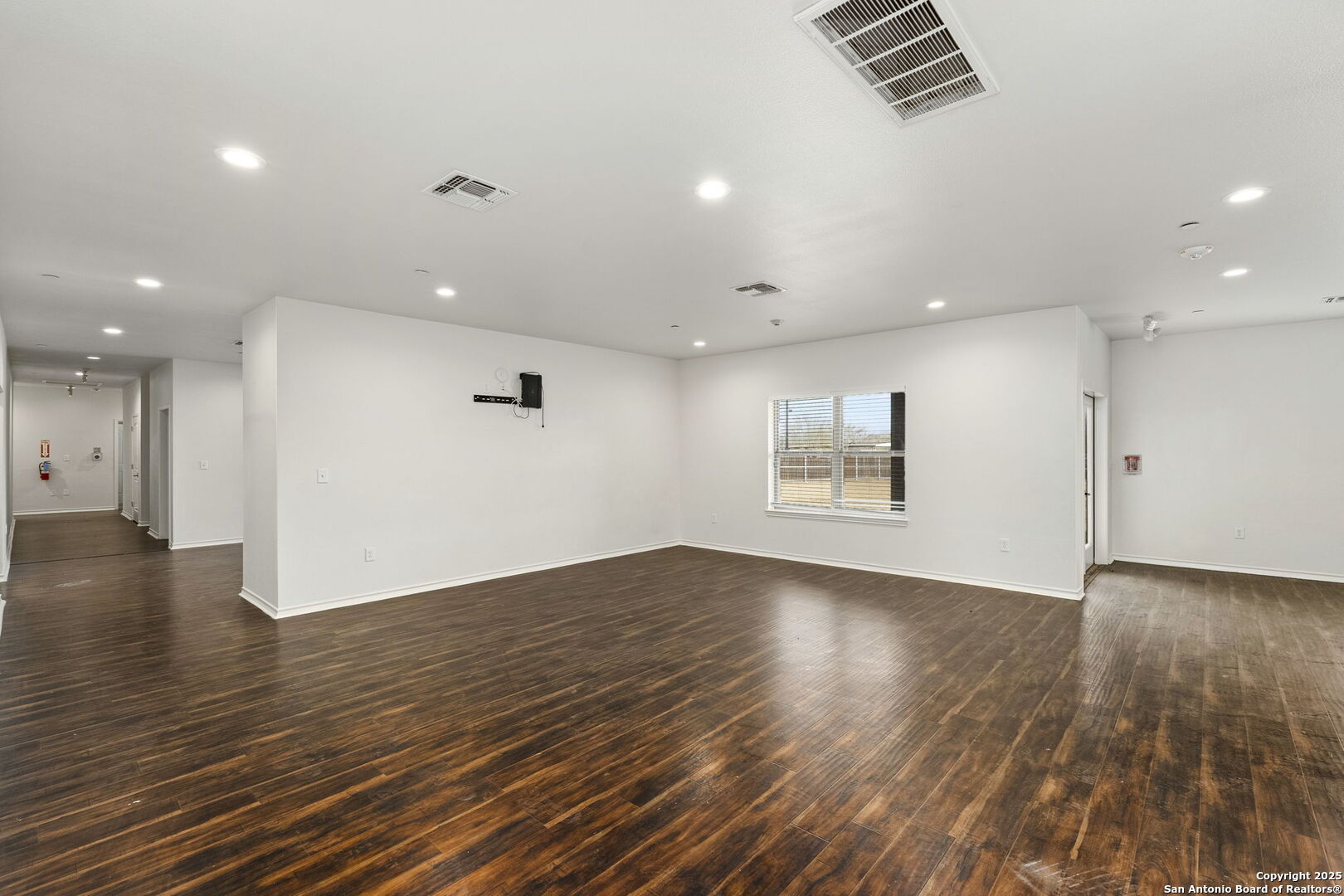 17606 Tucker Place San Antonio TX 78221