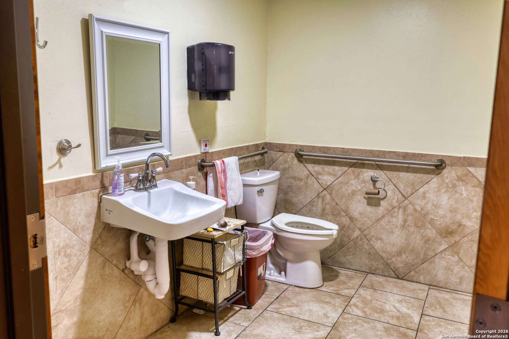 4154 Swans Landing San Antonio TX 78217