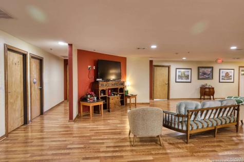4154 Swans Landing San Antonio TX 78217