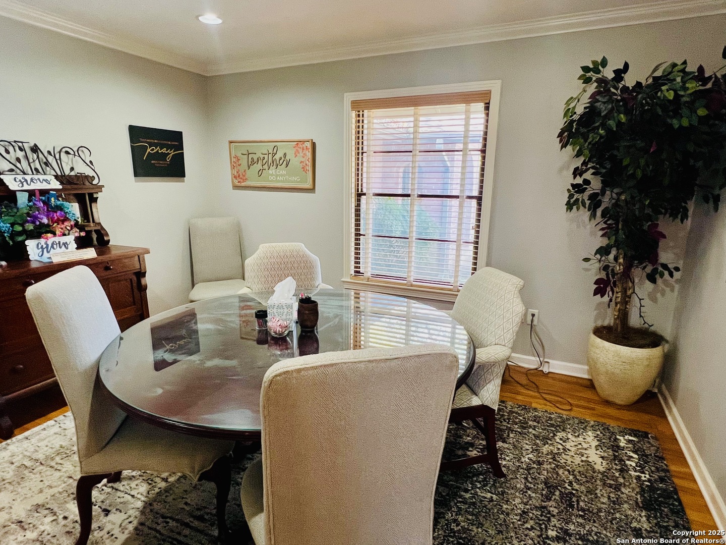 3004 Nacogdoches San Antonio TX 78217