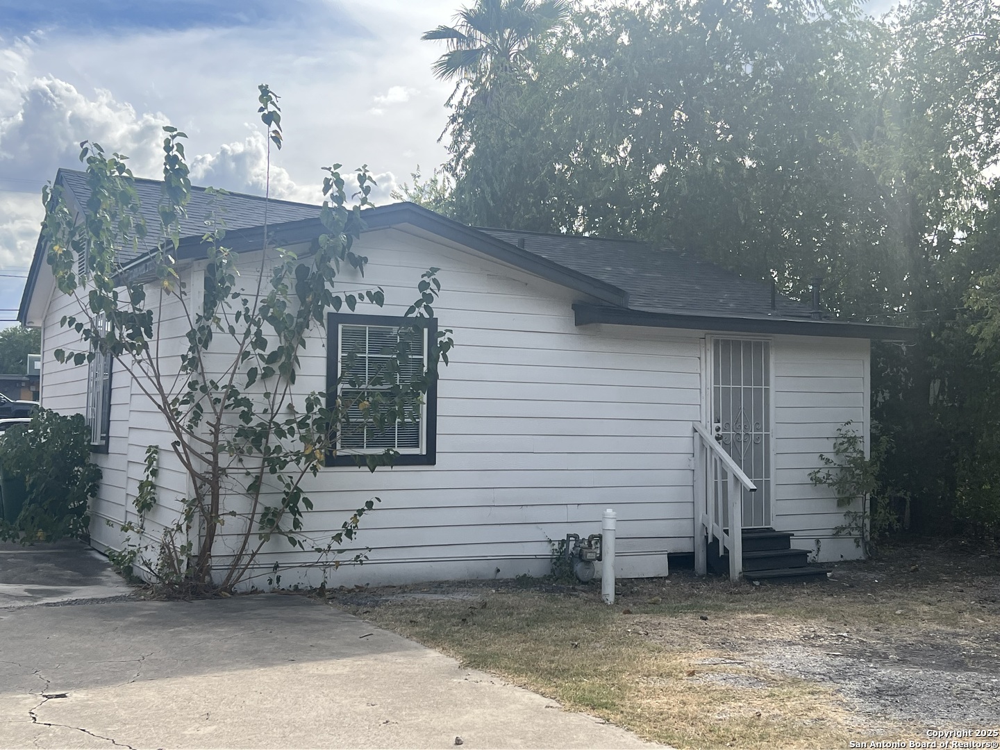 2743 Culebra Road San Antonio TX 78228