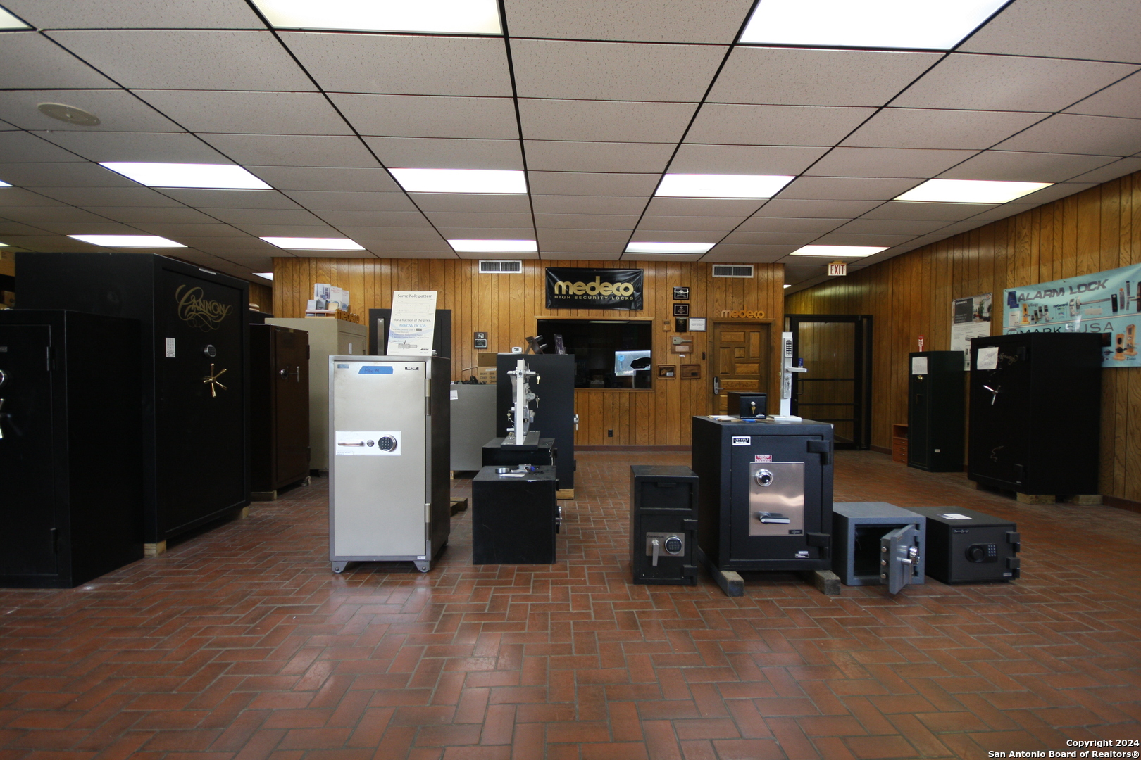 3723 West San Antonio TX 78213