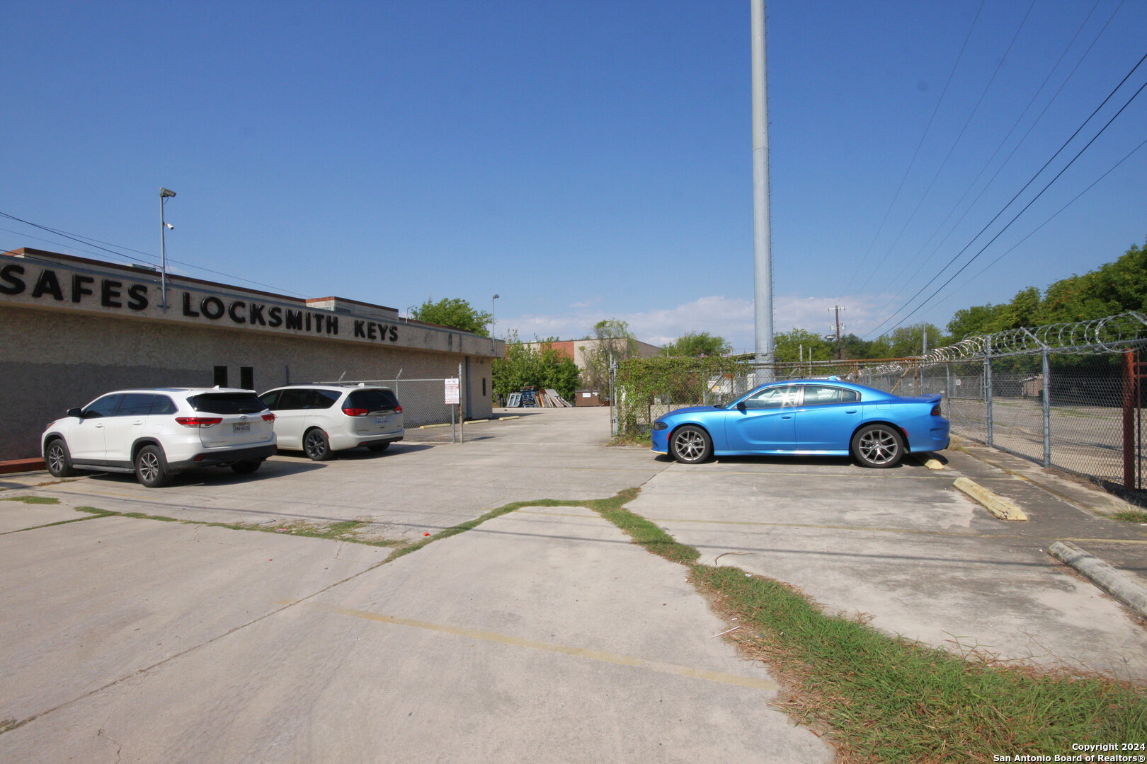 3723 West San Antonio TX 78213