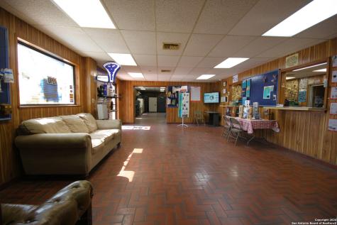3723 West San Antonio TX 78213