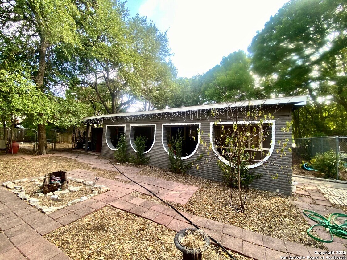 4171 Sleepy Hollow San Antonio TX 78230