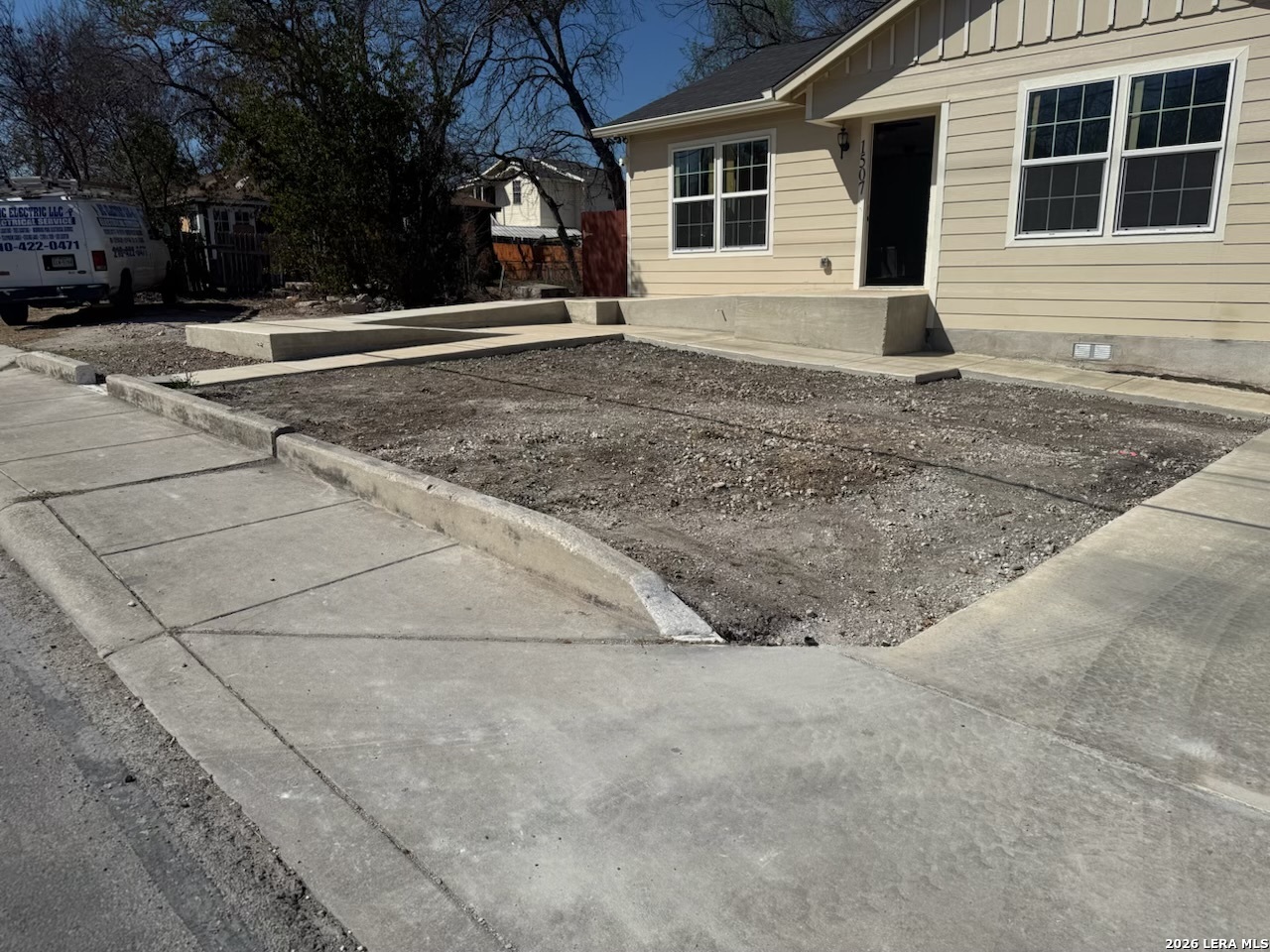 1507 W Hilderbrand Avenue San Antonio TX 78202