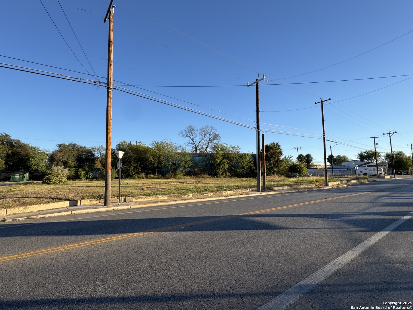 407 Castroville San Antonio TX 78207