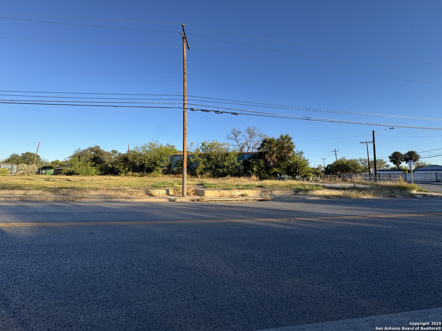 407 Castroville San Antonio TX 78207