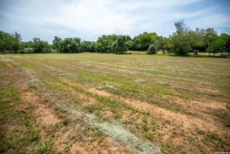 7004 Rigsby Avenue China Grove TX 78263
