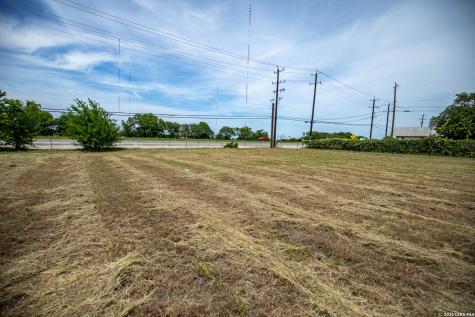 7004 Rigsby Avenue China Grove TX 78263