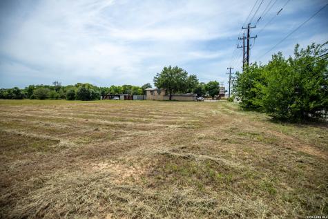 7004 Rigsby Avenue China Grove TX 78263