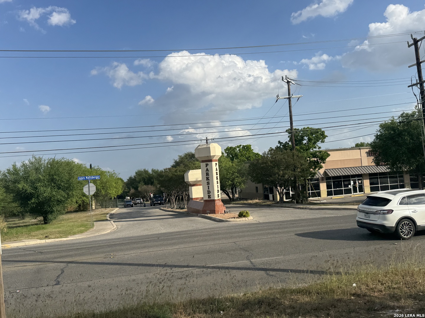 00 Jones Maltsberger San Antonio TX 78247