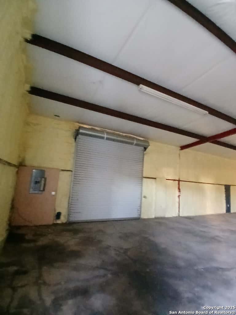 8753 State Highway 16 Poteet TX 78065